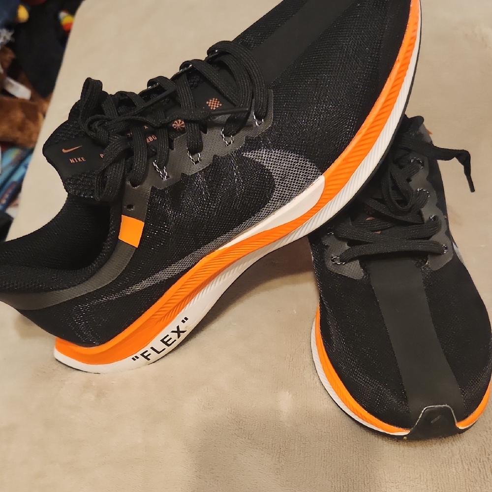 Nike Men's Black and Orange Flex Athletic Shoes